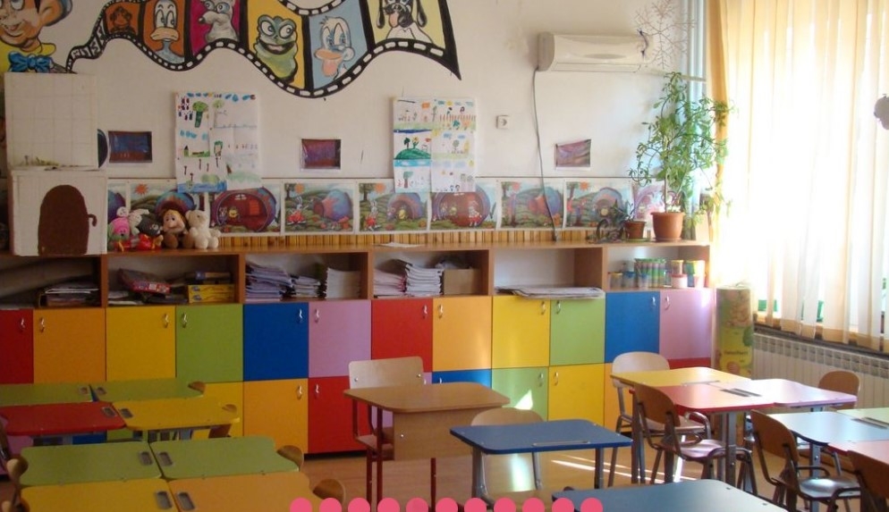 Părinții unei școli din București strâng bani în pandemie: „Bani pentru fondul clasei când clasa este oricum goală e un nonsens”
