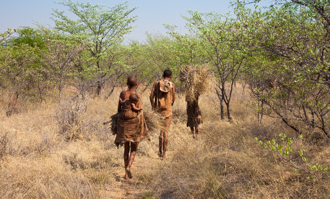 Ce putem împrumuta de la triburile de vânători-culegători din Botswana sau Congo în educarea copiilor