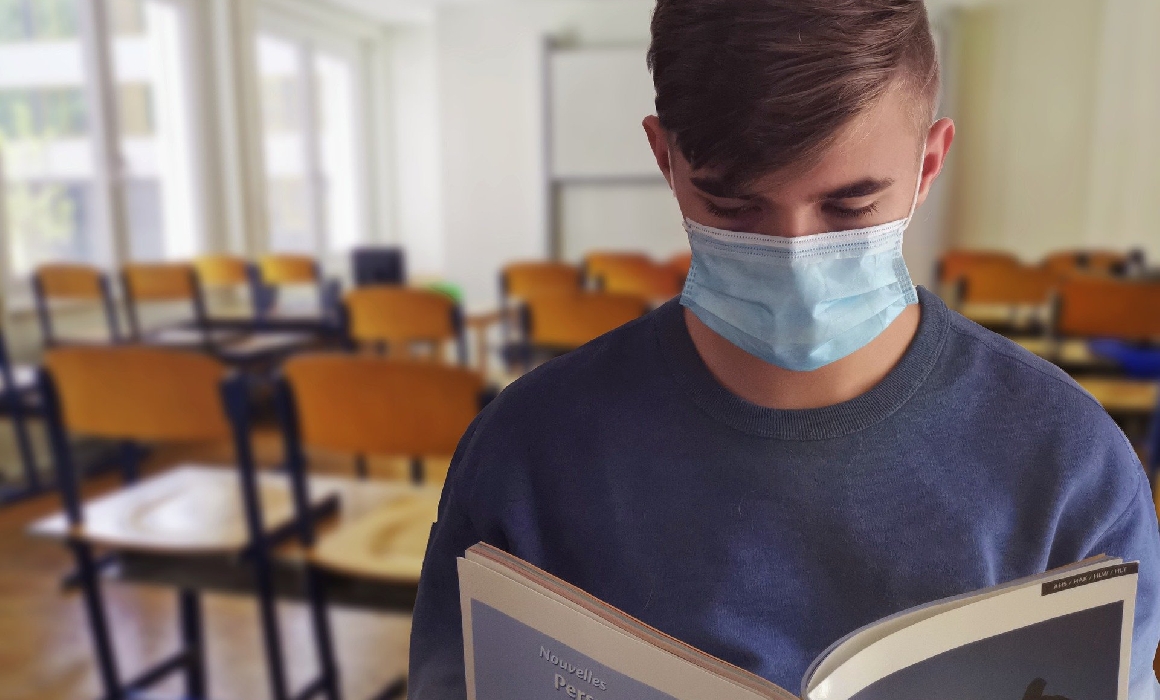 PODCAST Ce se întâmplă cu educația copiilor când pandemia devine ca „un țânțar care transmite o boală“?