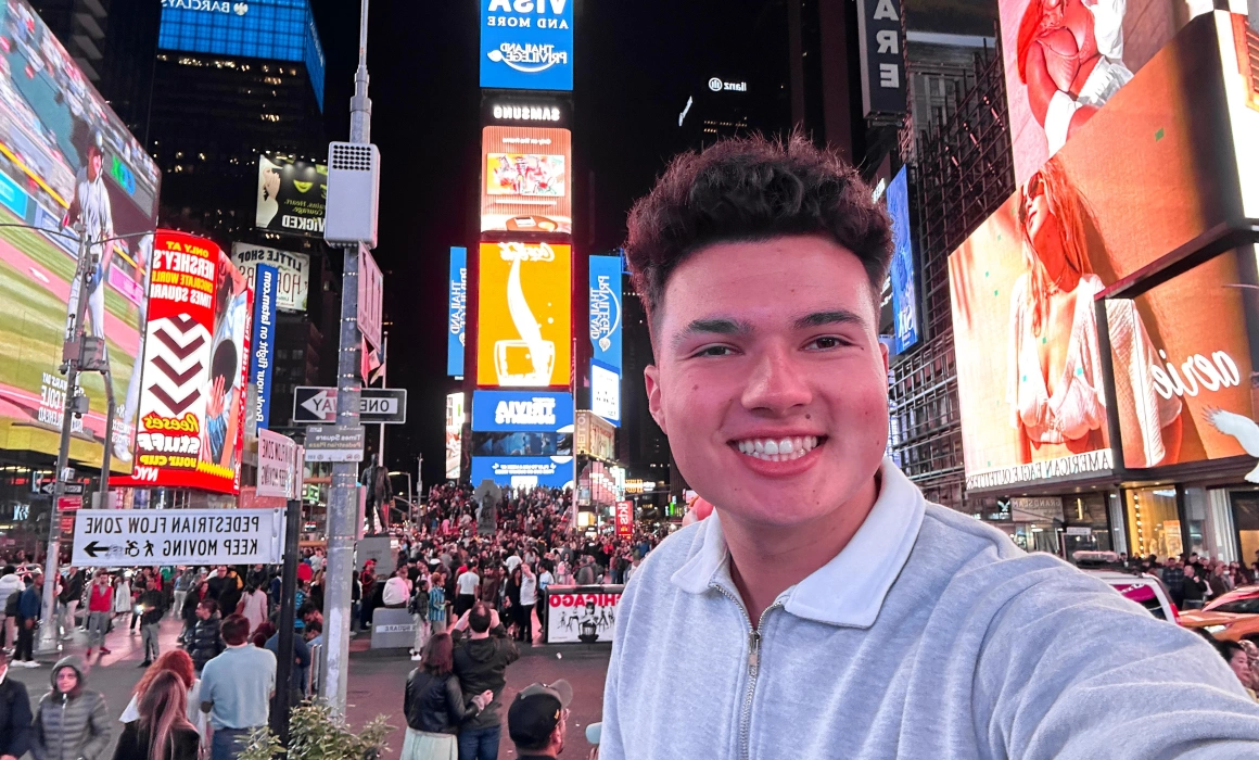 Un an de liceu în SUA, unde poți să-ți alegi 80% dintre materii Un an de liceu în SUA, unde poți să-ți alegi 80% dintre materii