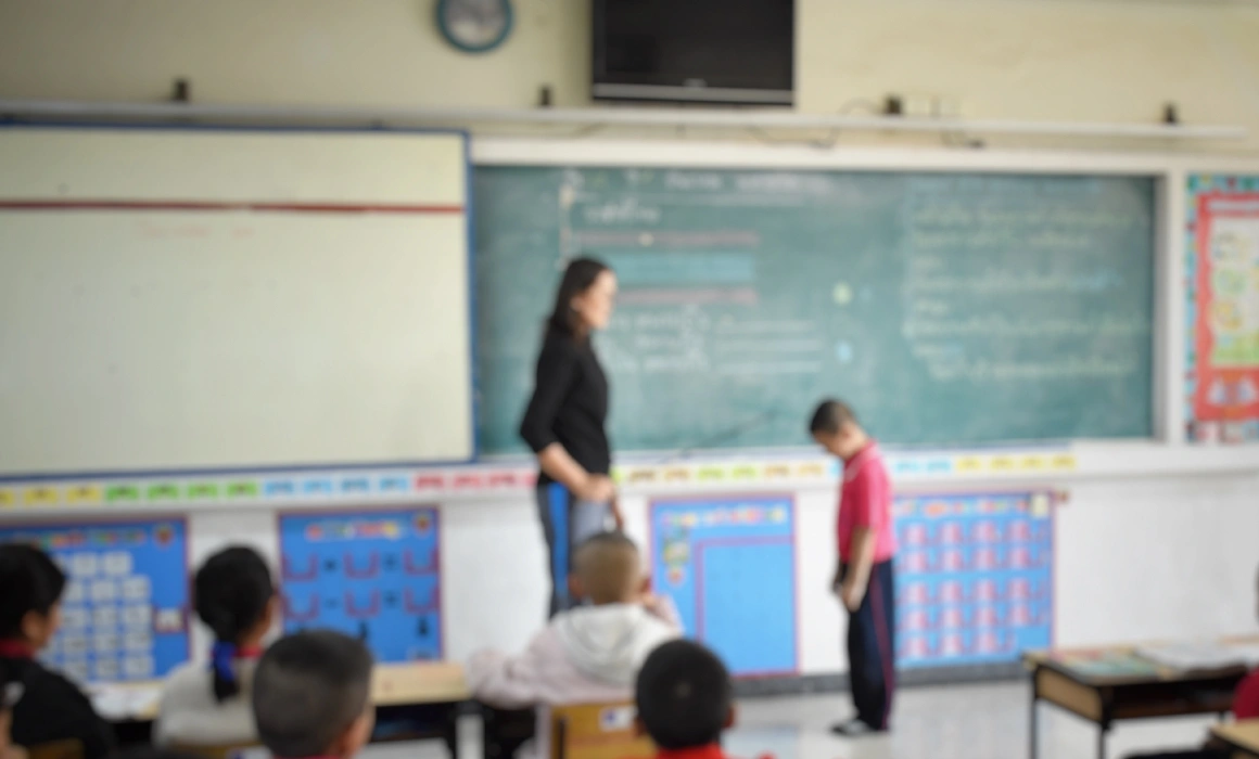 Secretar de stat în Ministerul Educației: „Personalul didactic care cercetează abaterea să nu facă parte din colectivul de profesori” Secretar de stat în Ministerul Educației: „Personalul didactic care cercetează abaterea să nu facă parte din colectivul de profesori”