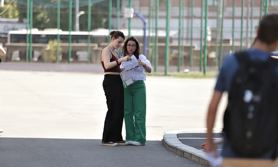 „Evaluez poate mai mult norocul decât competențele”. Cât de relevant mai este bacalaureatul? „Evaluez poate mai mult norocul decât competențele”. Cât de relevant mai este bacalaureatul?