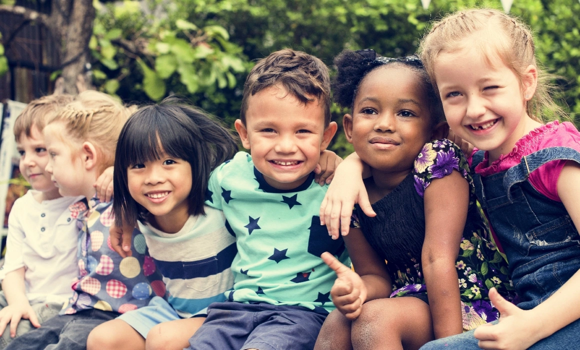 STUDIU Profesori, medici, polițiști, părinți și supereroi. La ce „profesii“ visează copiii la 5 ani STUDIU Profesori, medici, polițiști, părinți și supereroi. La ce „profesii“ visează copiii la 5 ani