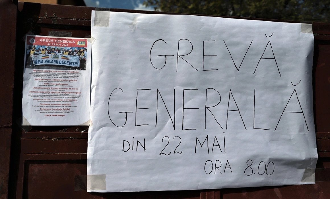 Editorial. Puneți-vă ochelarii și priviți greva Editorial. Puneți-vă ochelarii și priviți greva